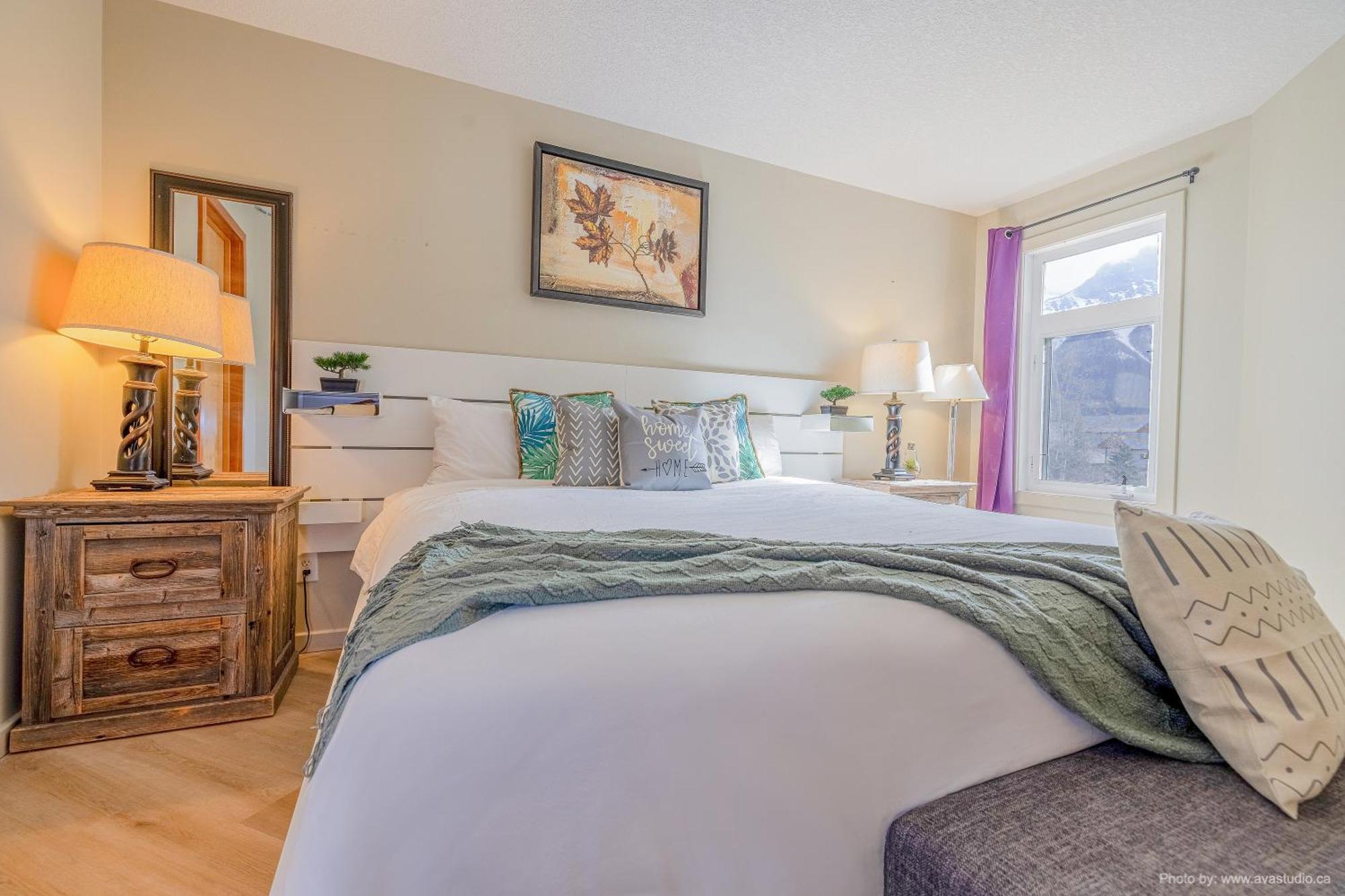 Lovely Mountain View 2 Bedroom Suite Canmore Buitenkant foto